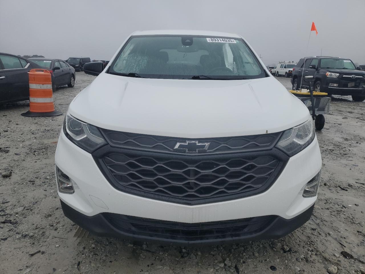 2020 Chevrolet Equinox - Image 5