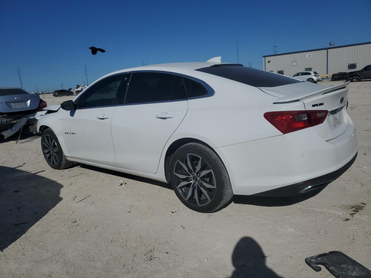 2023 Chevrolet Malibu - Image 2