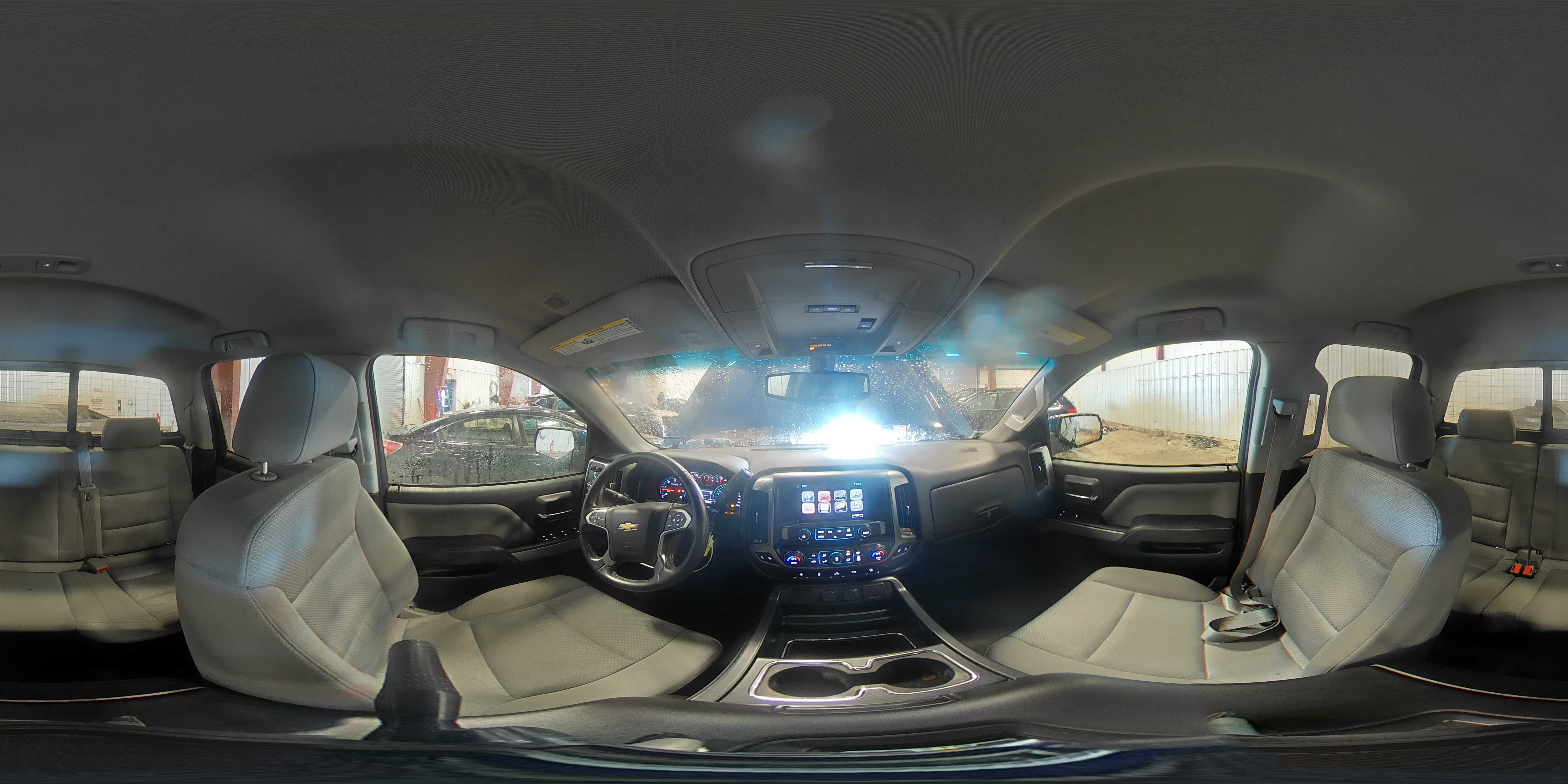 2016 Chevrolet Silverado - Image 15