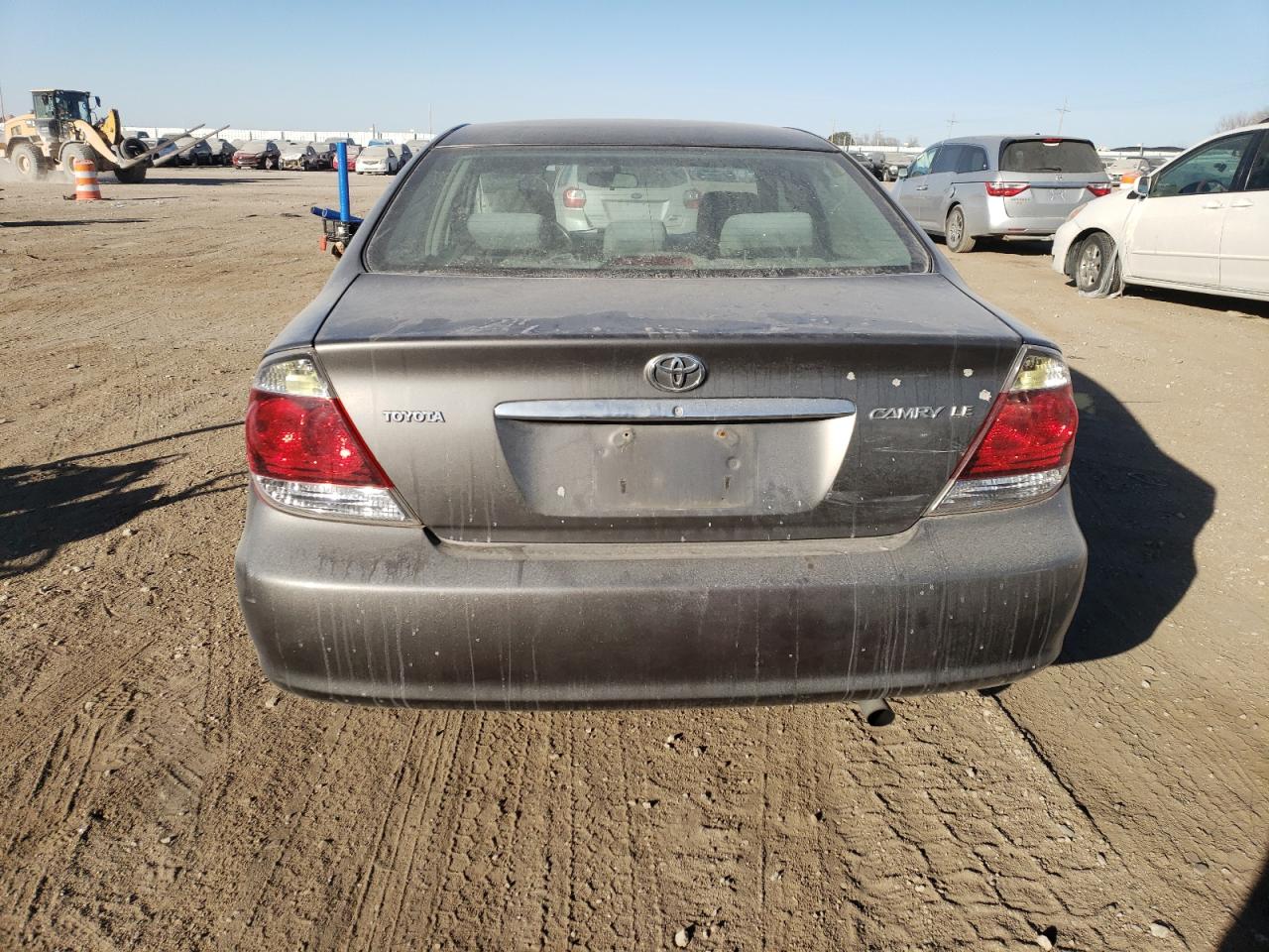 2005 Toyota Camry - Image 6