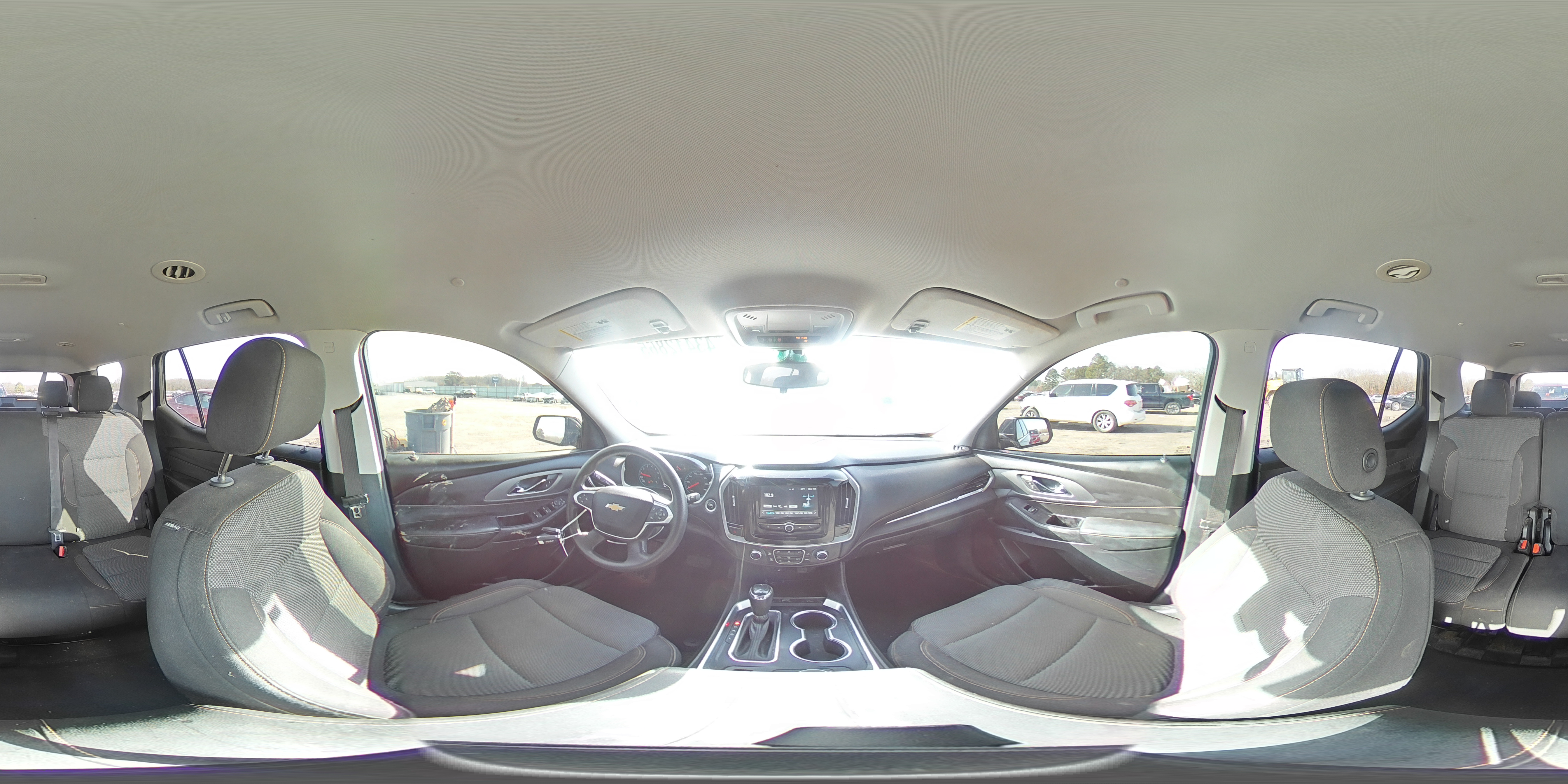 2019 Chevrolet Traverse - Image 14