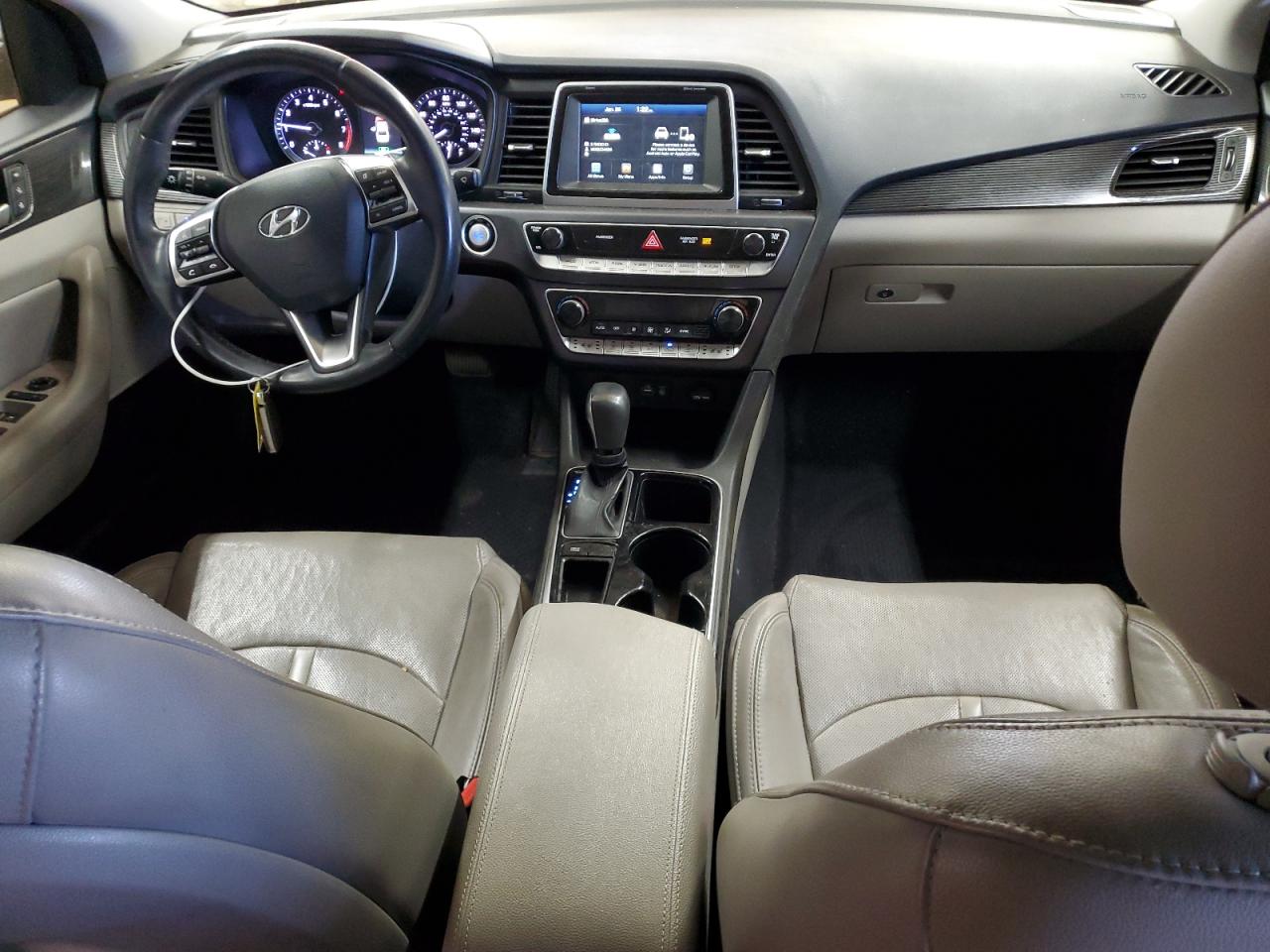 2018 Hyundai Sonata - Image 8
