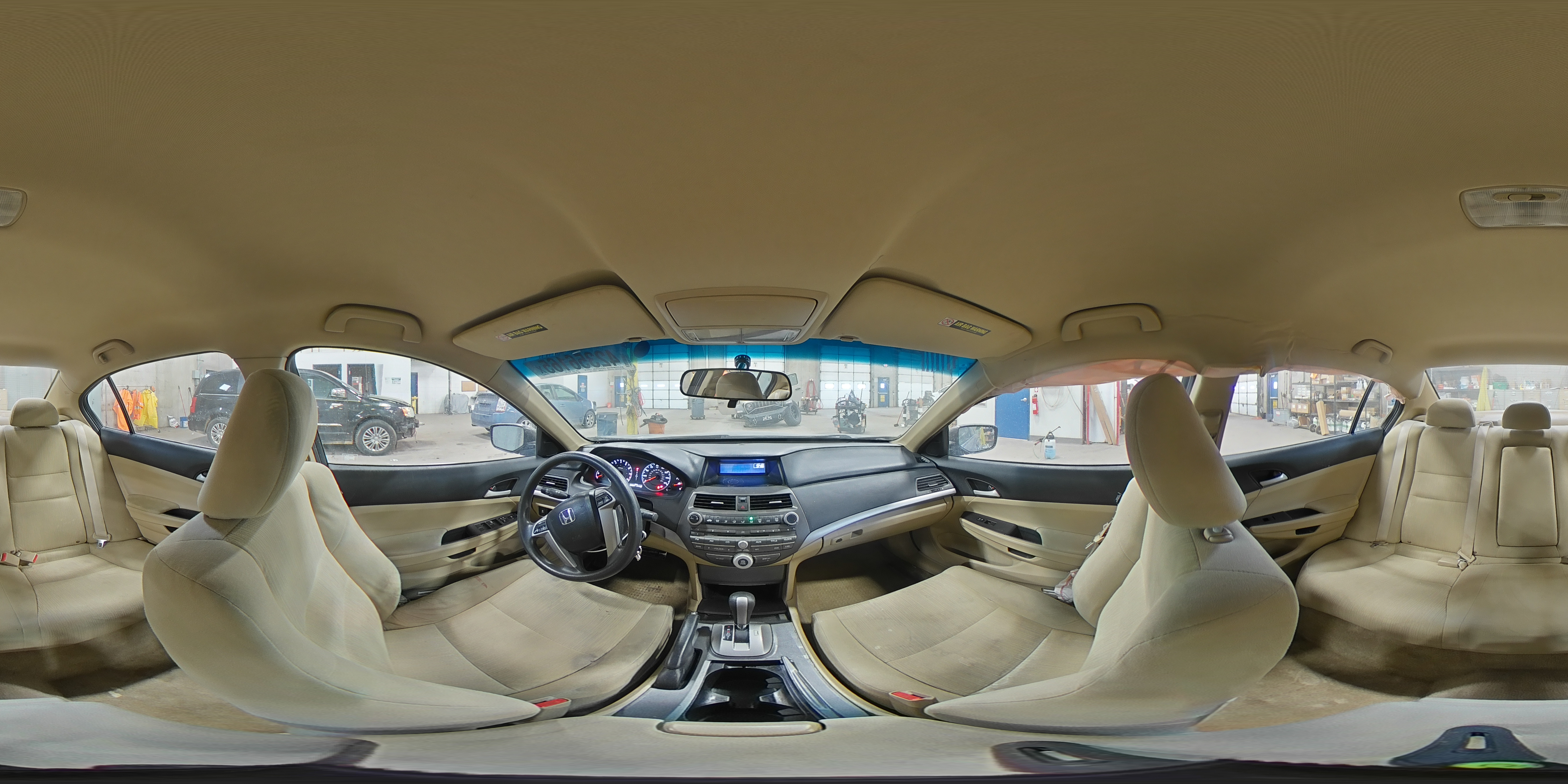 2011 Honda Accord - Image 13