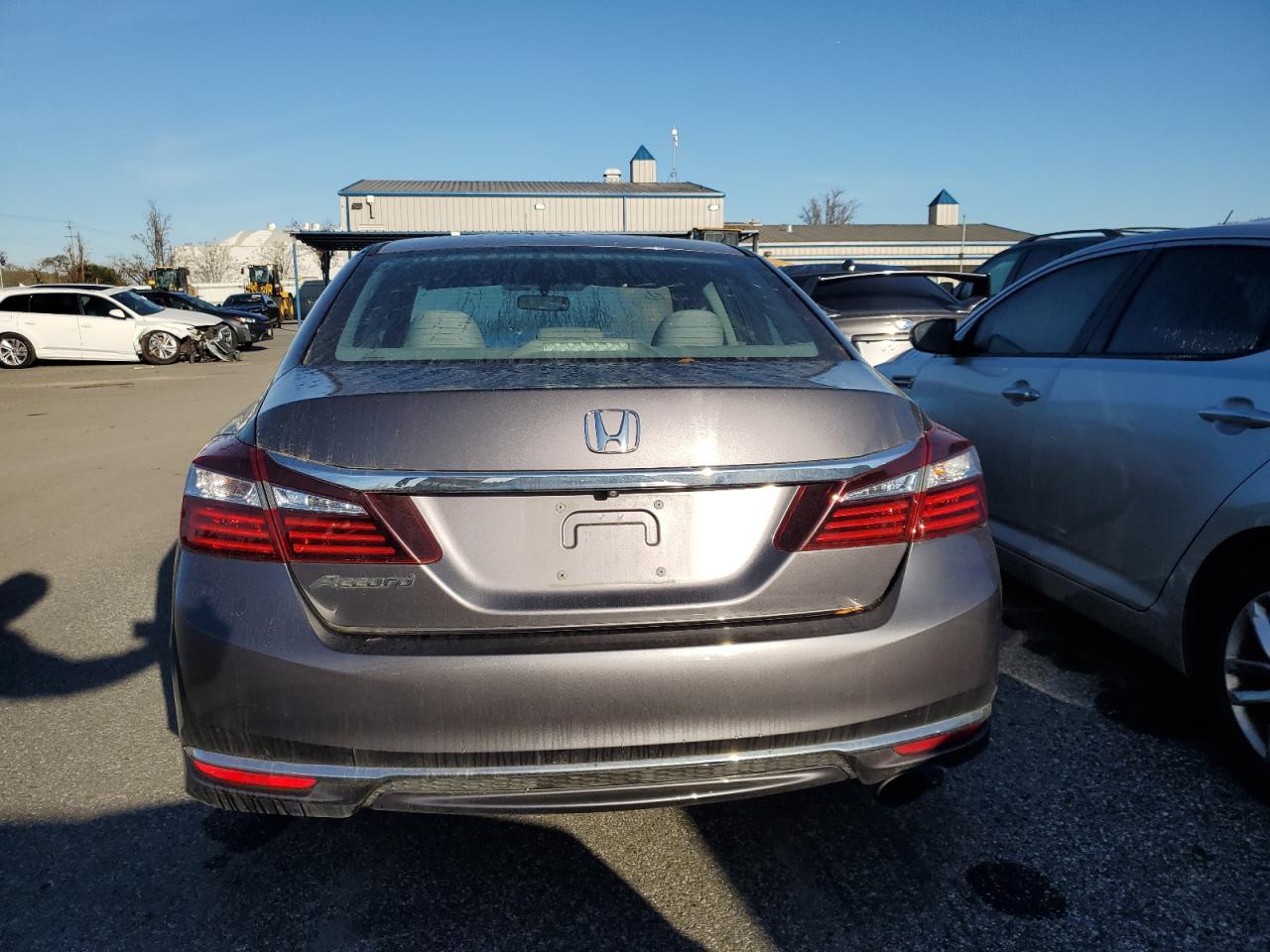 VIN 1HGCR2F31HA164431 2017 HONDA ACCORD no.6