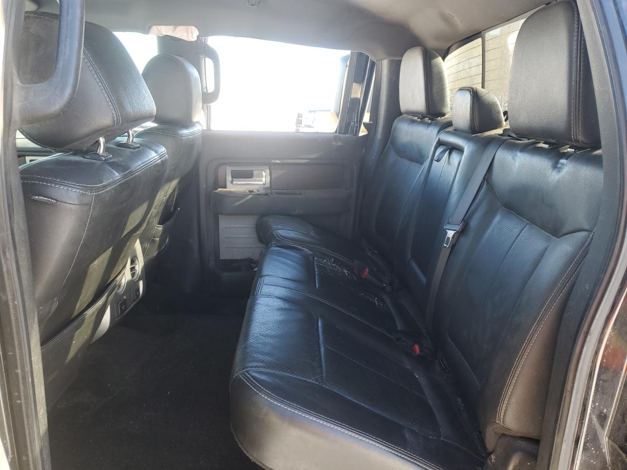 2013 Ford F-150 - Image 10