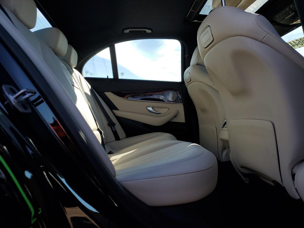2019 Mercedes-Benz E-klasse - Image 11