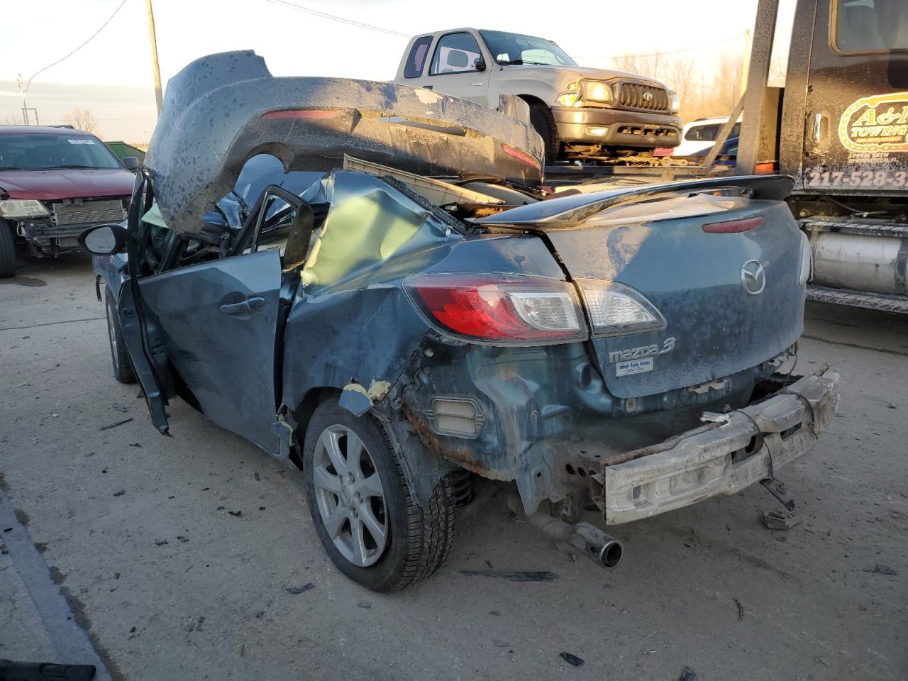 2010 Mazda 3 - Image 2