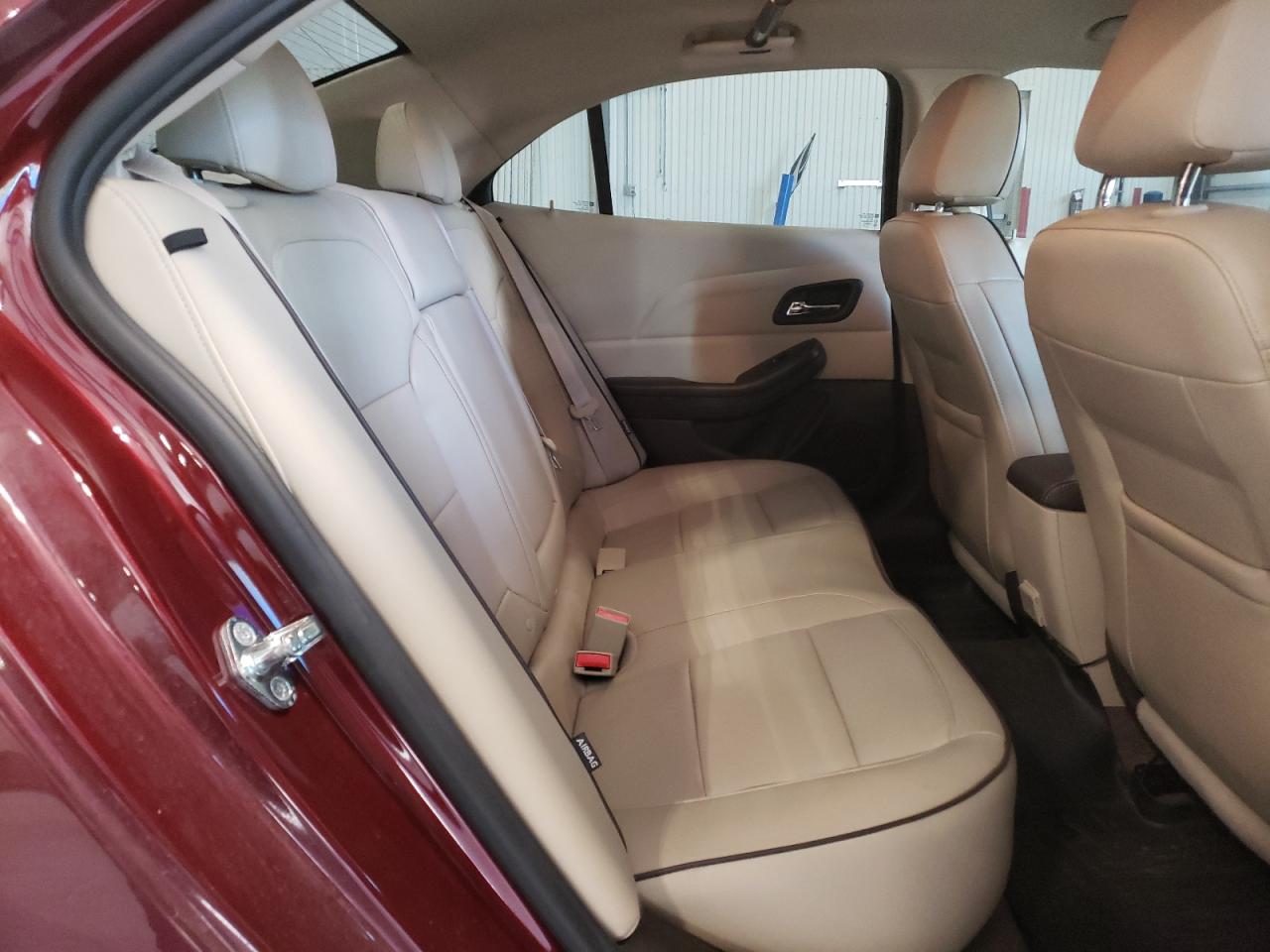 2015 Chevrolet Malibu - Image 10