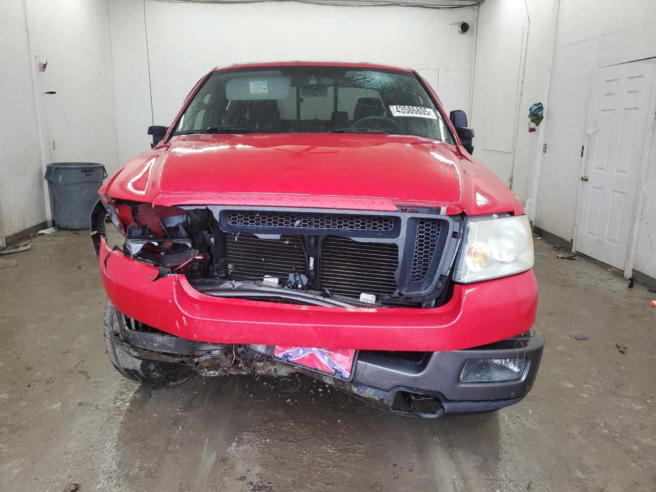 2005 Ford F-150 - Image 5