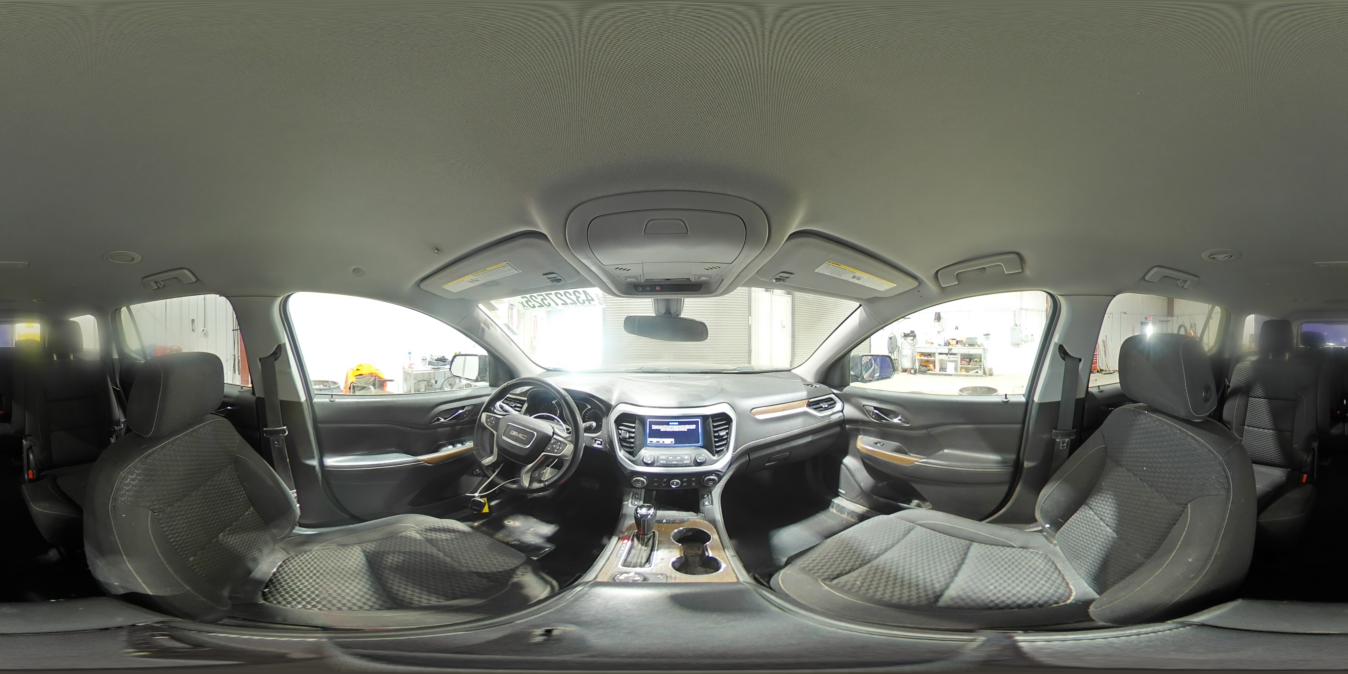 2017 GMC Acadia - Image 14