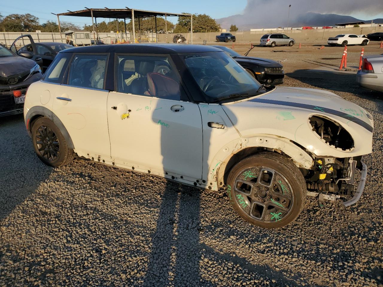 2016 MINI Cooper - Image 4