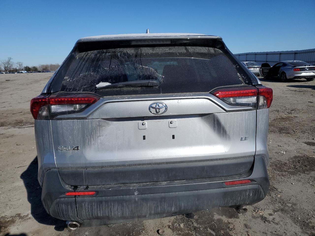 2023 Toyota RAV 4 - Image 6