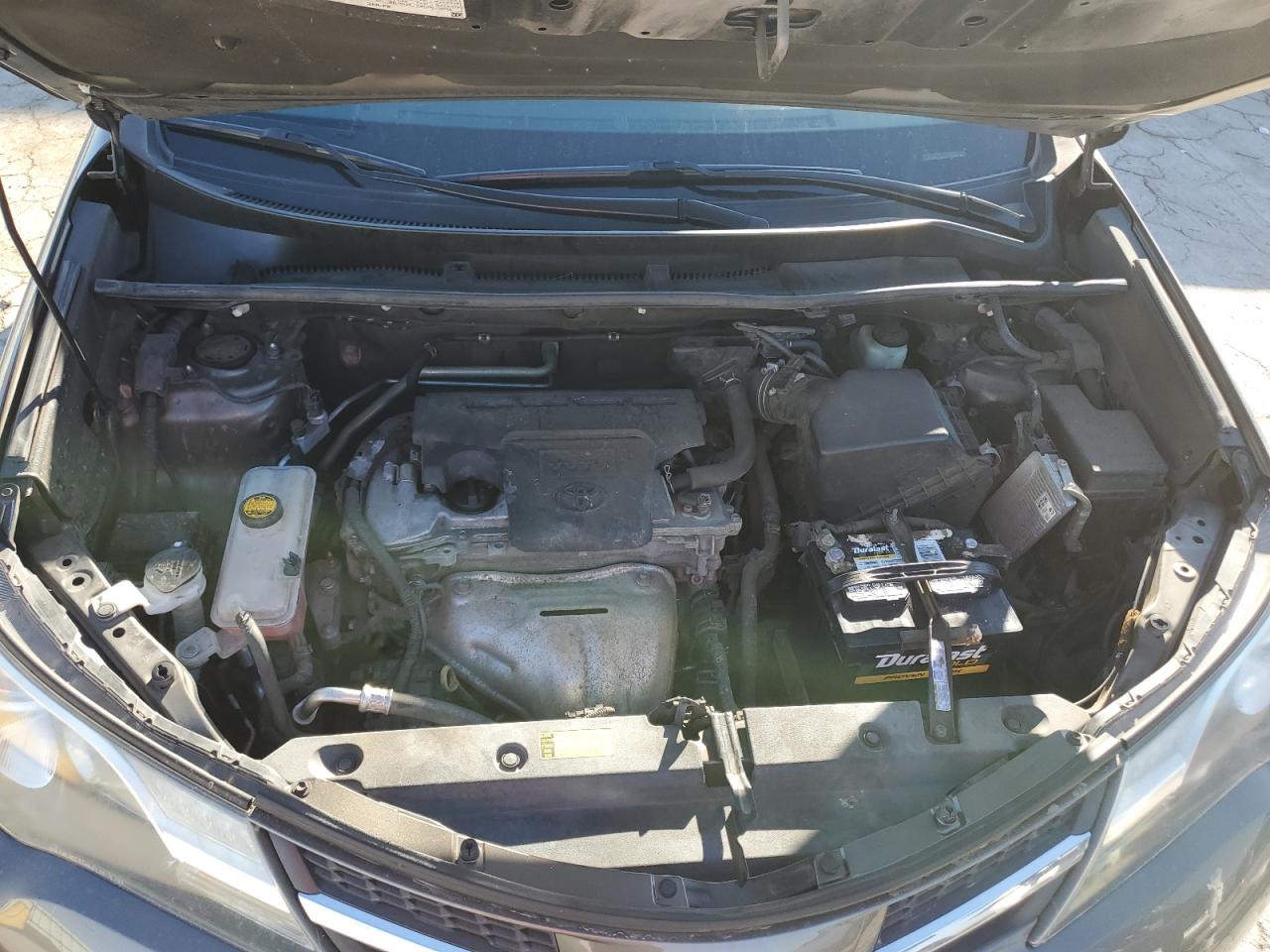 2015 Toyota RAV 4 - Image 12
