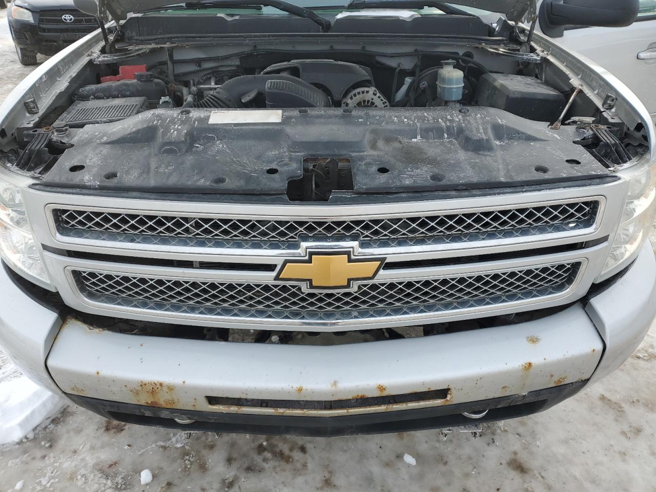 2012 Chevrolet Silverado - Image 11