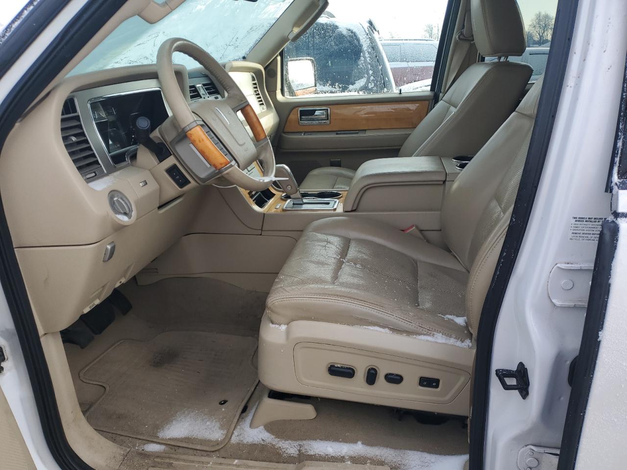 2010 Lincoln Navigator - Image 7