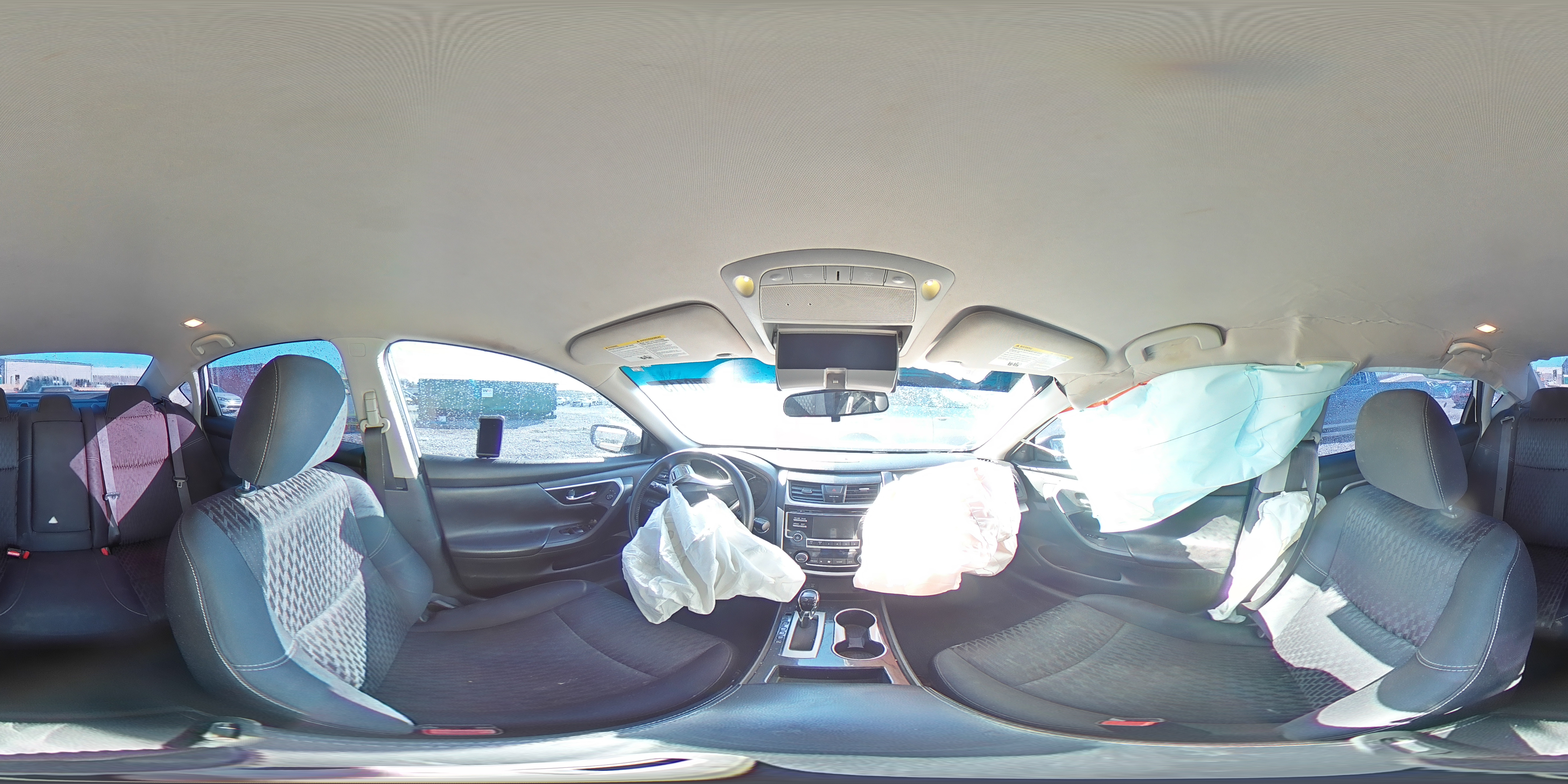 2018 Nissan Altima - Image 14