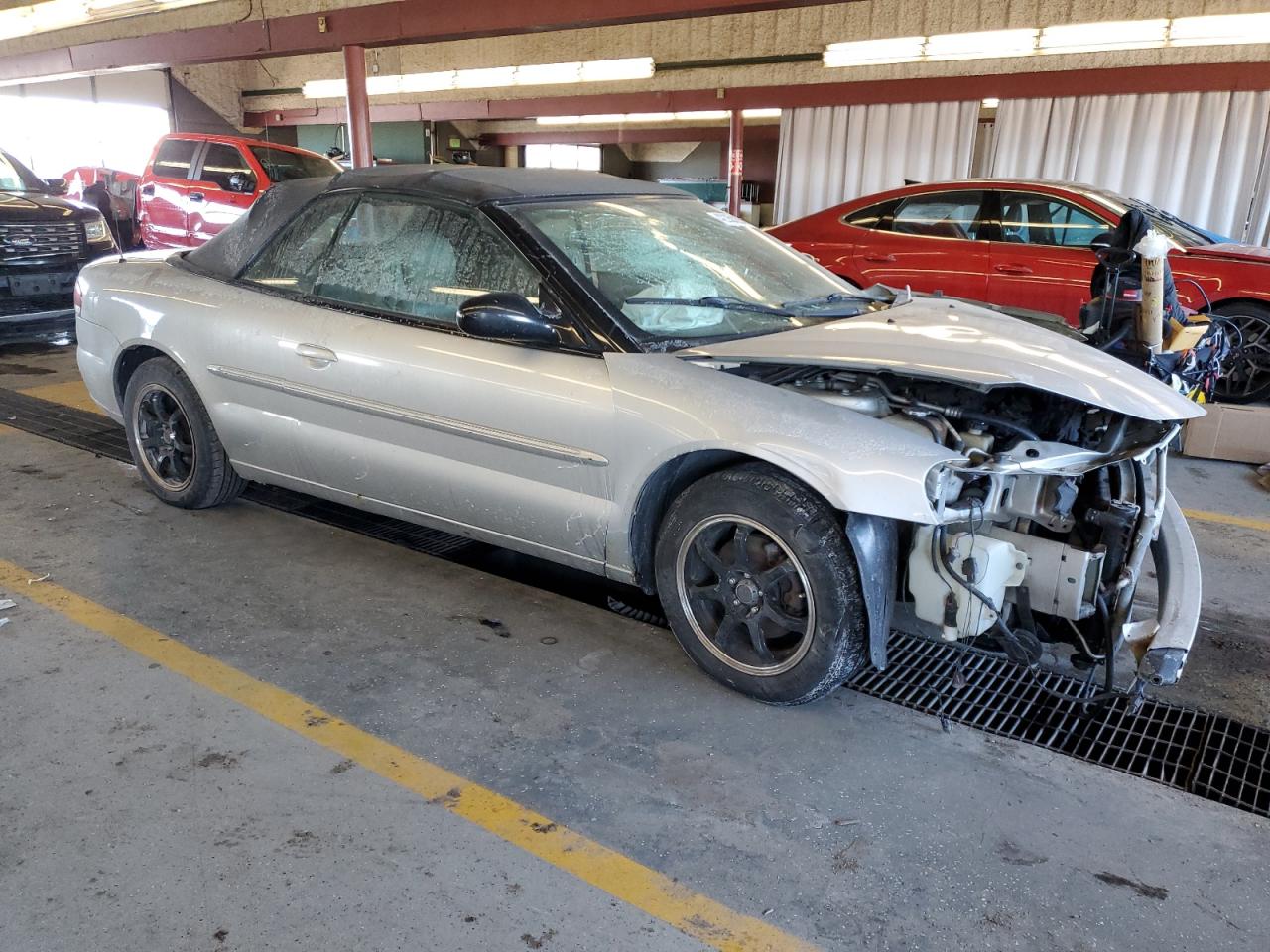 2005 Chrysler Sebring - Image 4