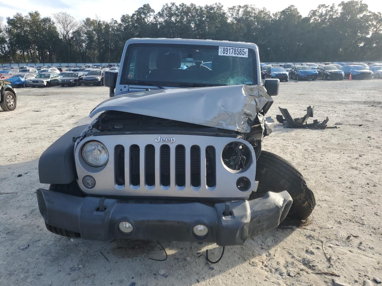2016 Jeep Wrangler - Image 5