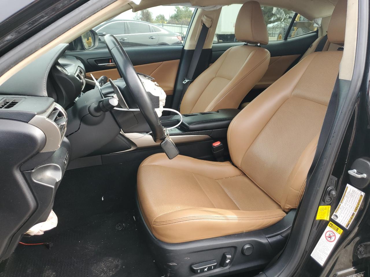 2015 Lexus IS - Image 7