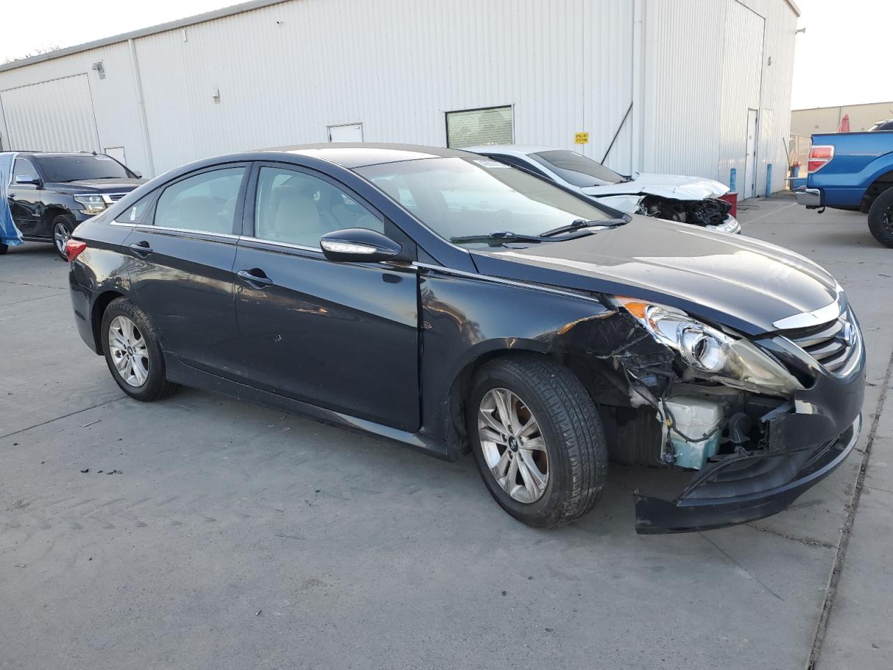 2014 Hyundai Sonata - Image 4