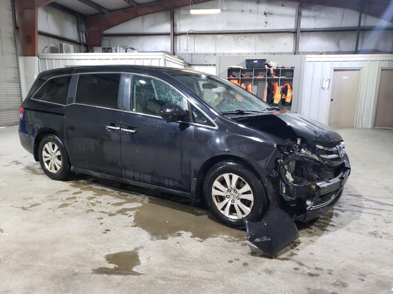 2014 Honda Odyssey - Image 4