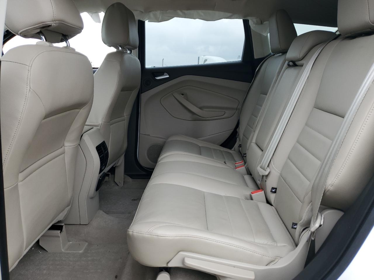 2014 Ford Escape - Image 11