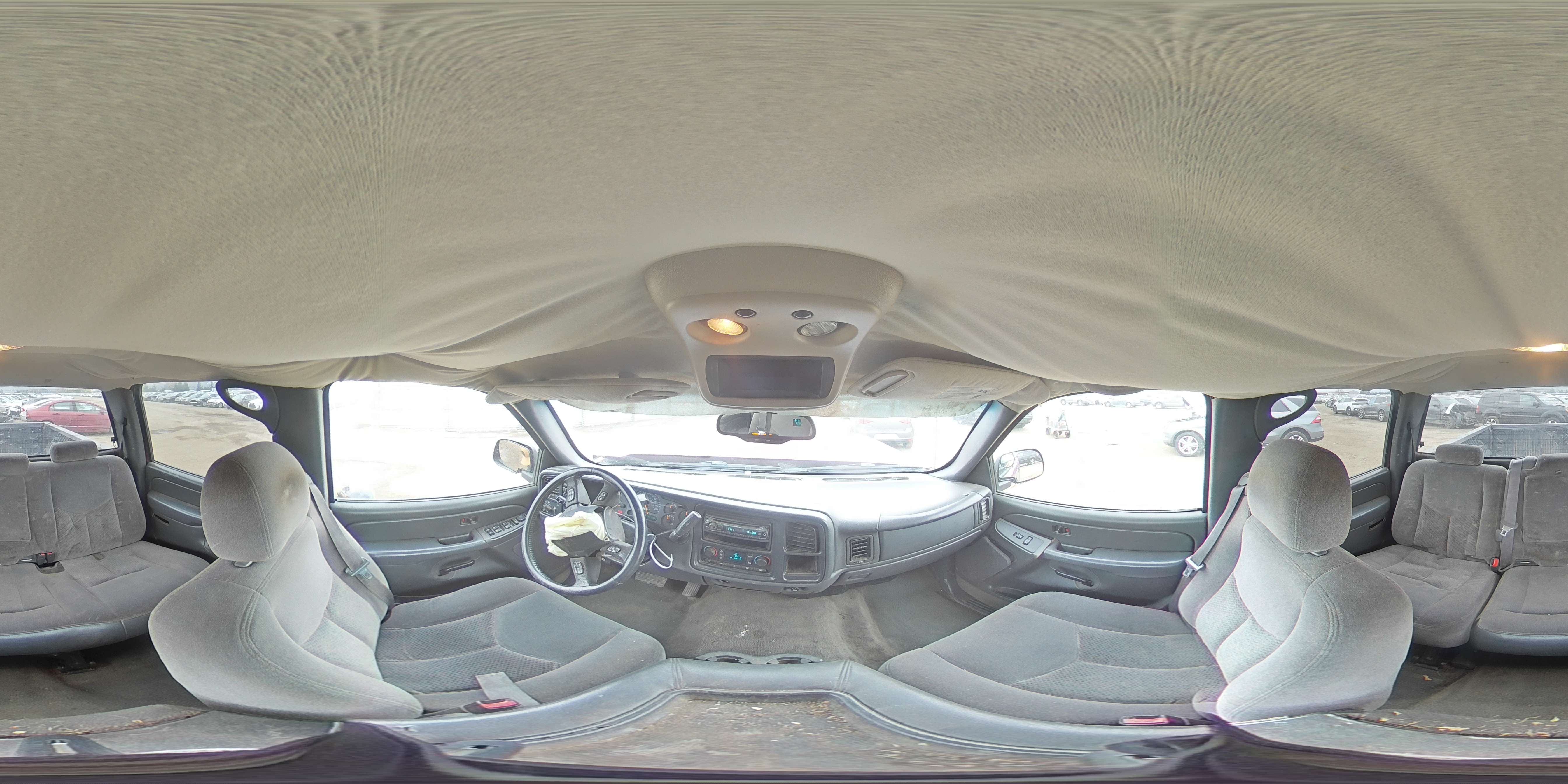 2005 Chevrolet Silverado - Image 13
