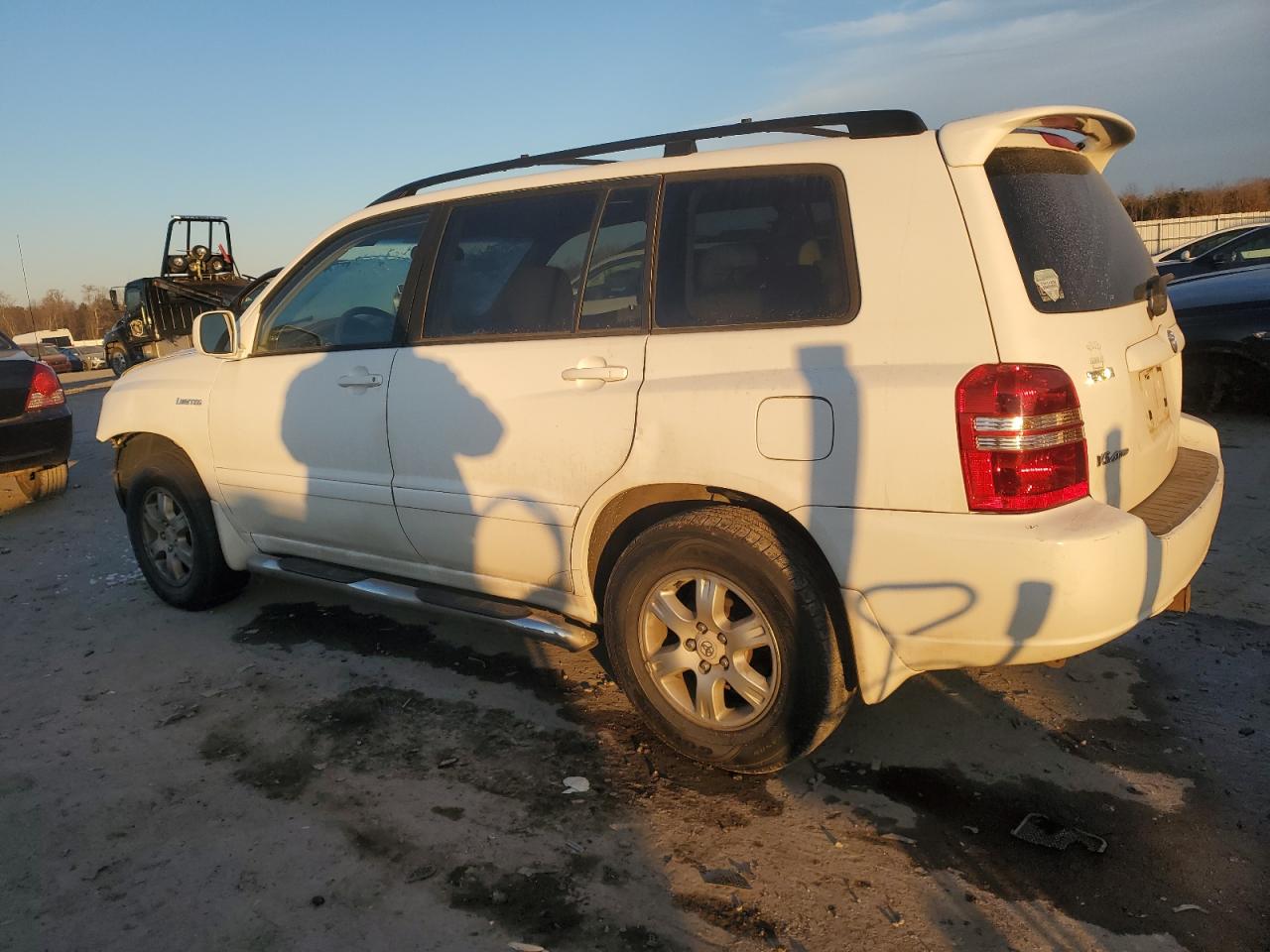 2001 Toyota Highlander - Image 2