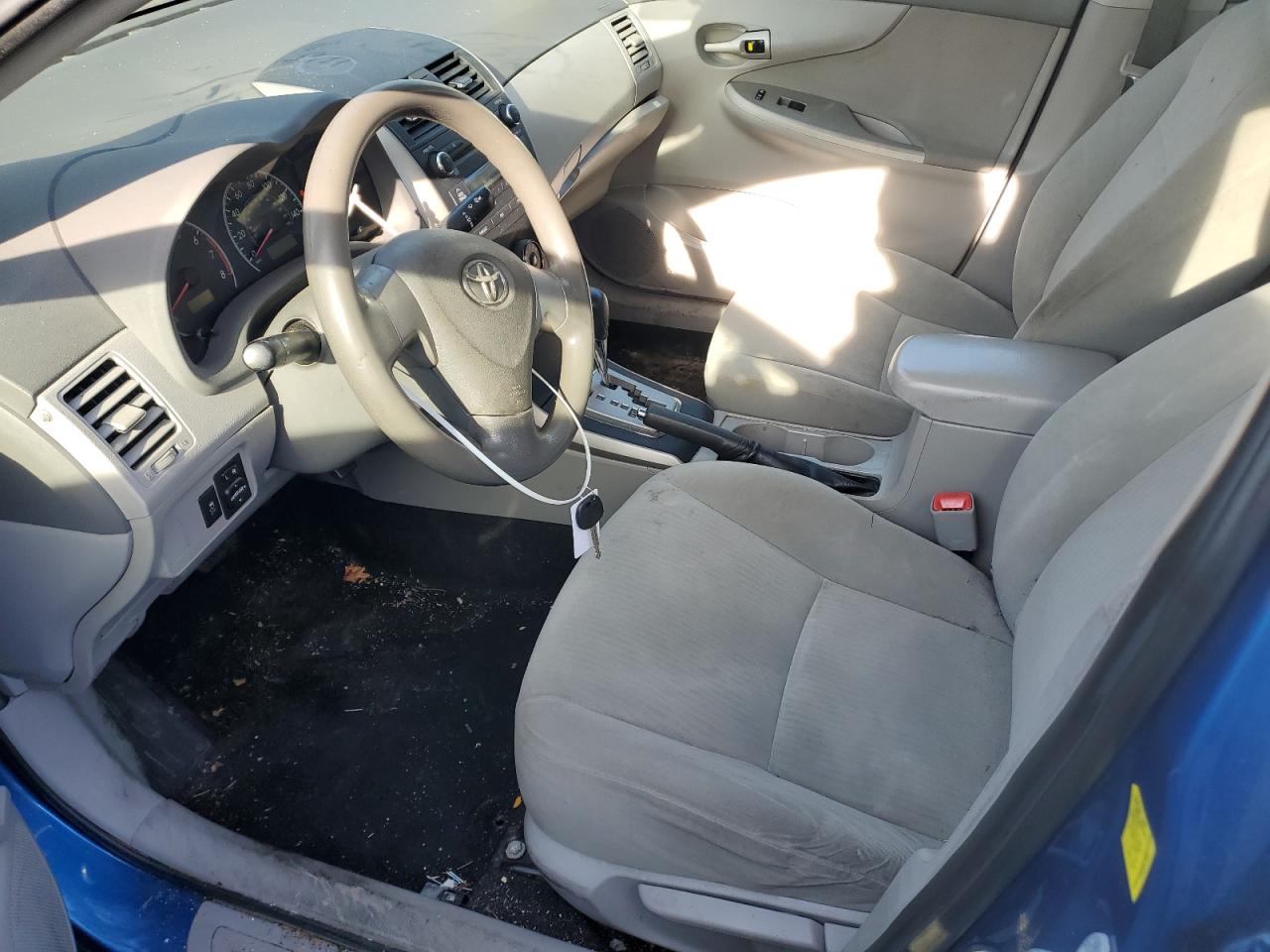 2010 Toyota Corolla - Image 7
