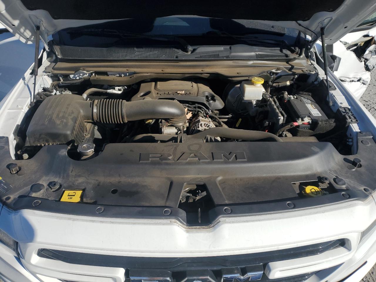 2021 RAM 1500 - Image 11