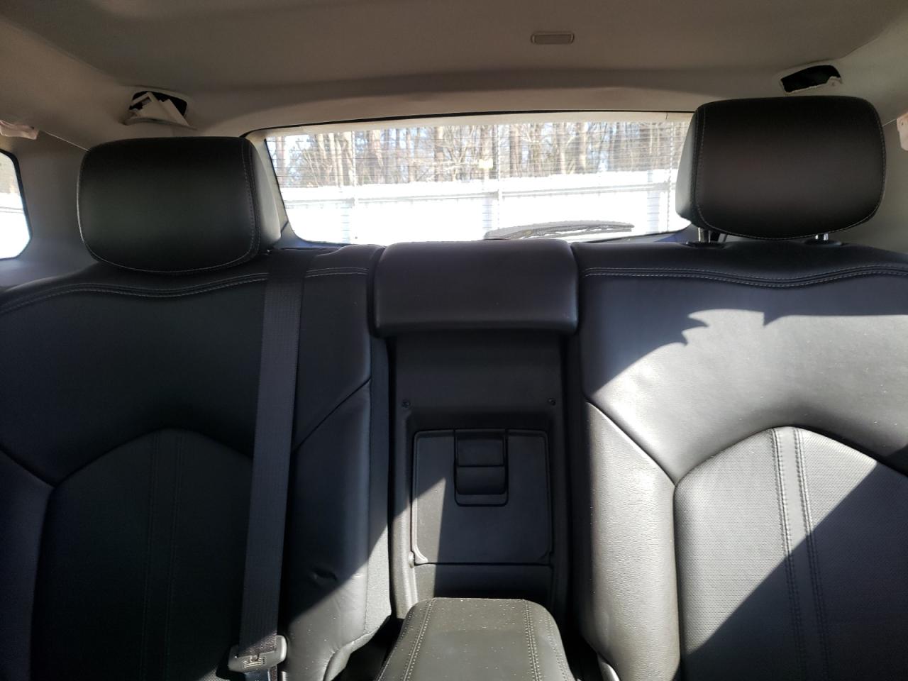 2016 Cadillac SRX - Image 10