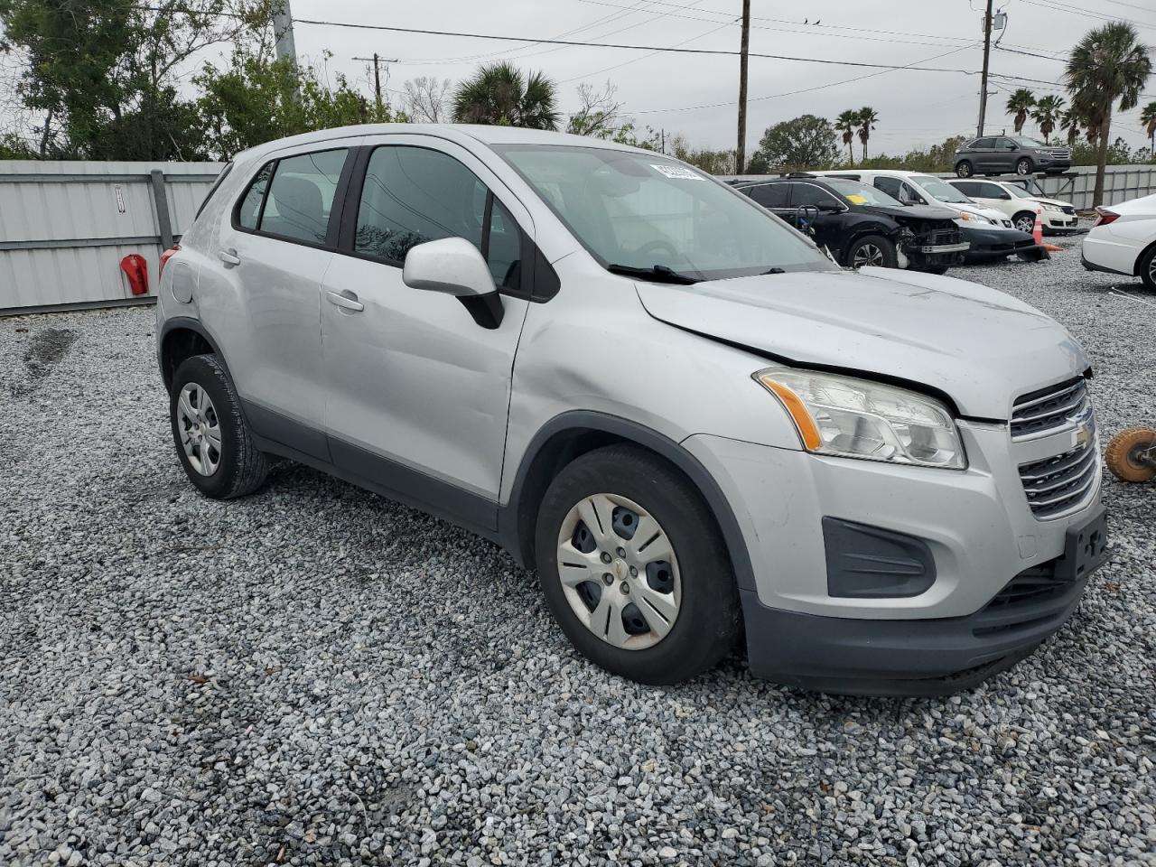 2016 Chevrolet Trax - Image 4