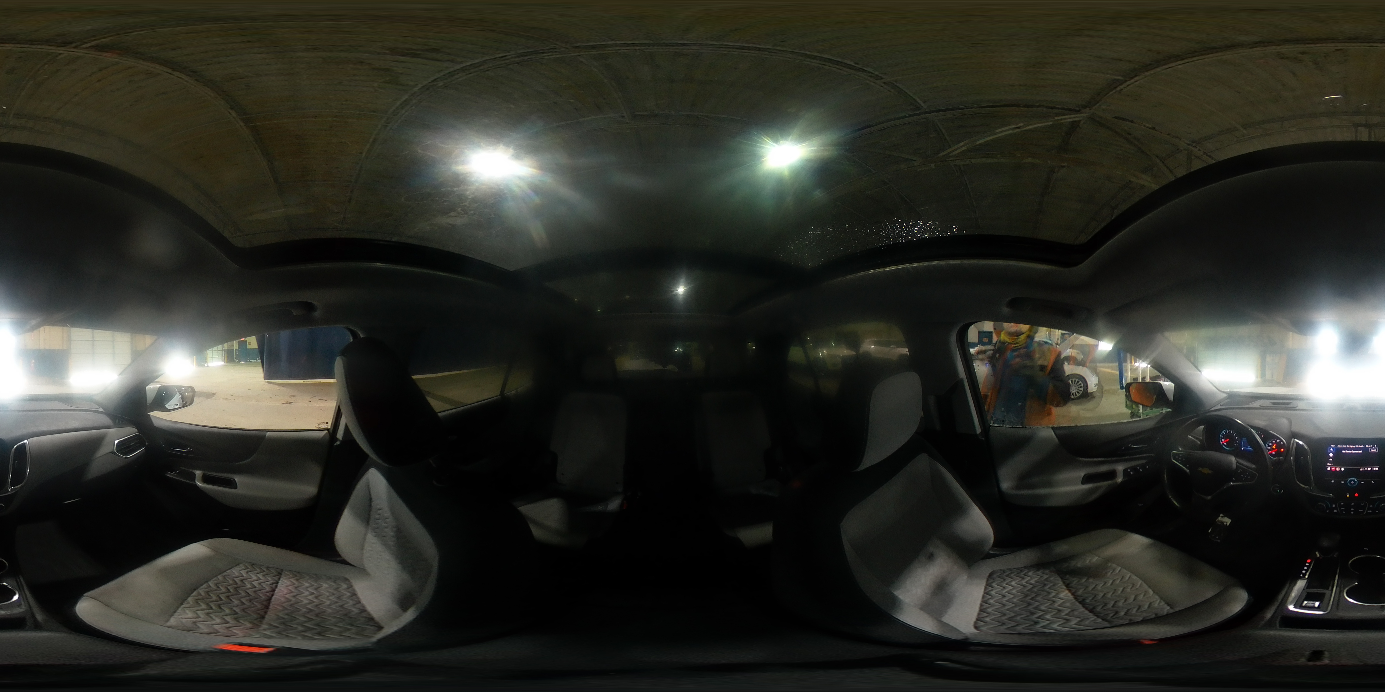 2022 Chevrolet Equinox - Image 16