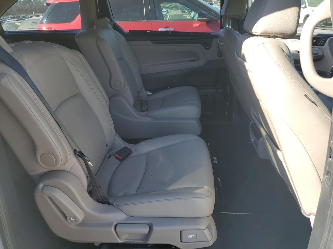 2021 Honda Odyssey - Image 11