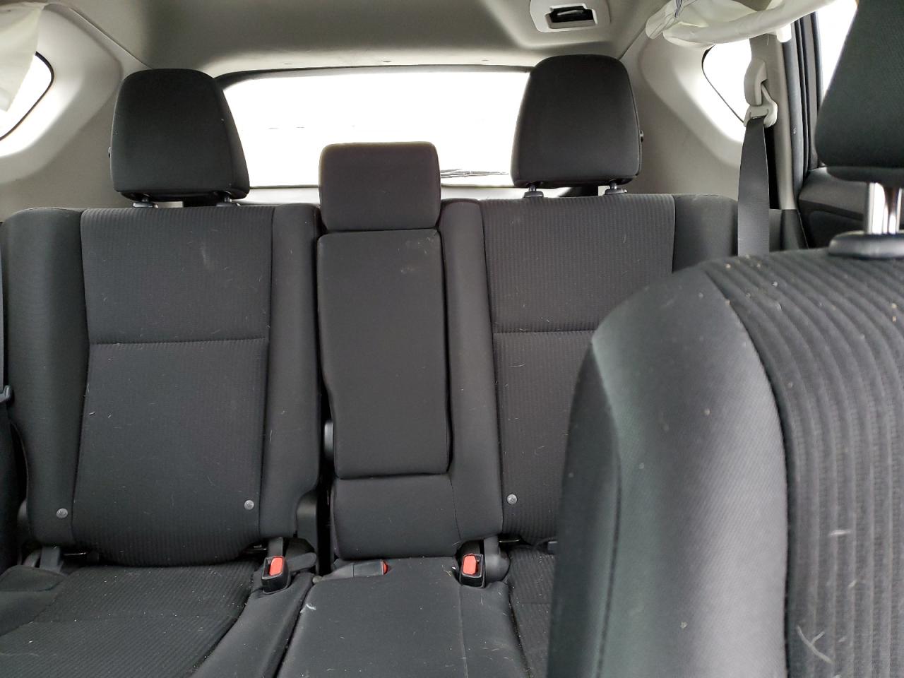 2018 Toyota RAV 4 - Image 10