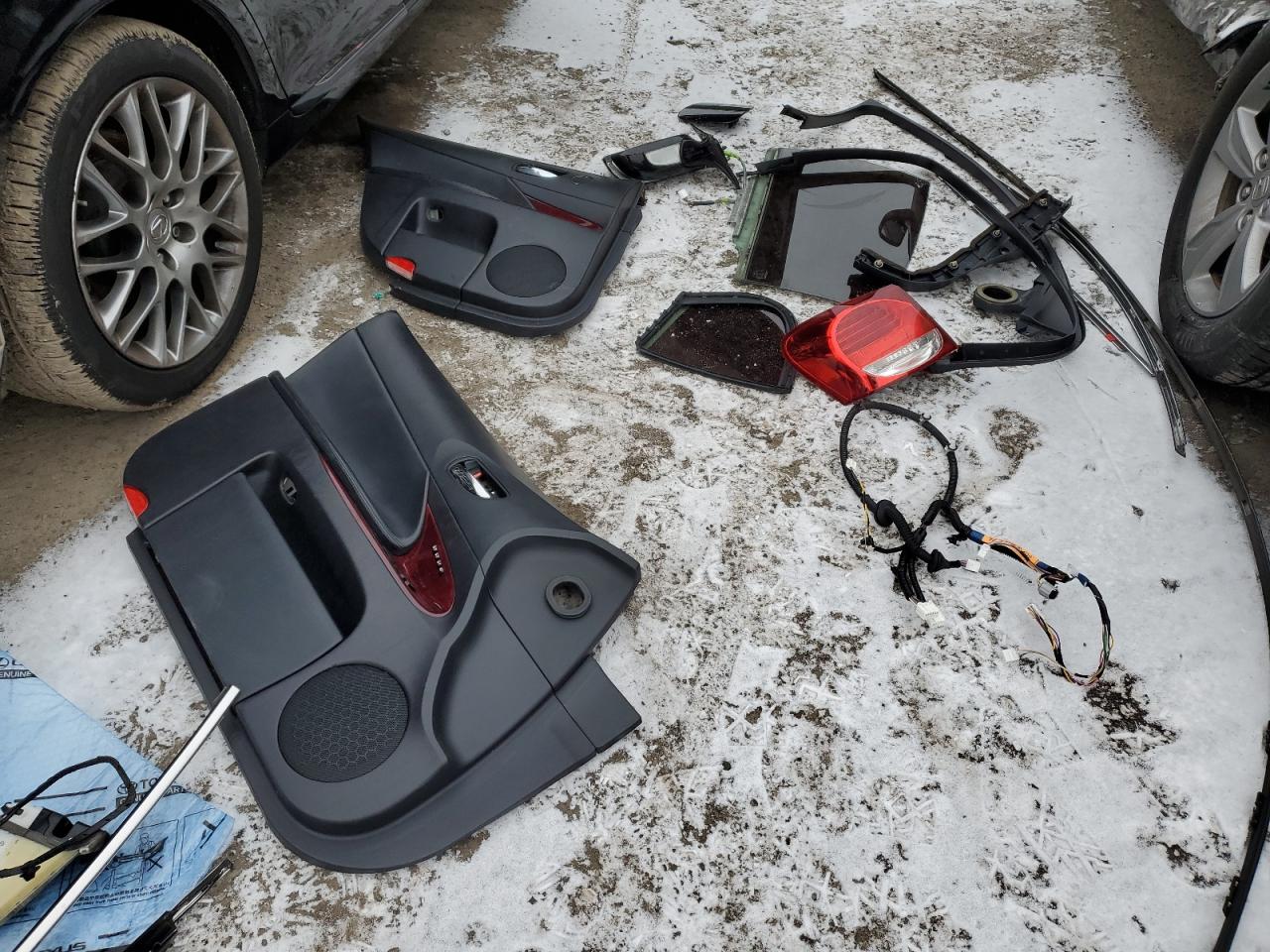 2011 Lexus GS - Image 14