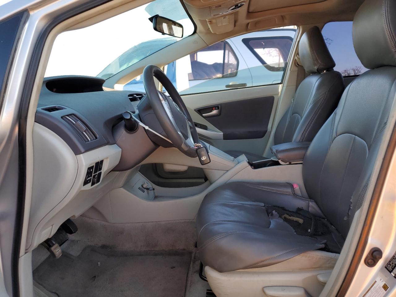 2010 Toyota Prius - Image 7
