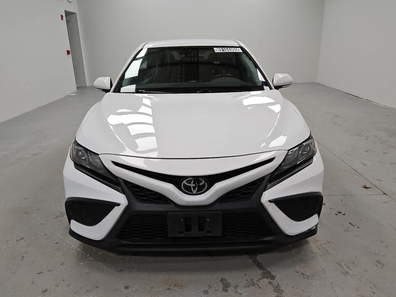 2023 Toyota Camry - Image 5