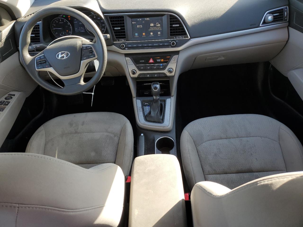 2017 Hyundai Elantra - Image 8