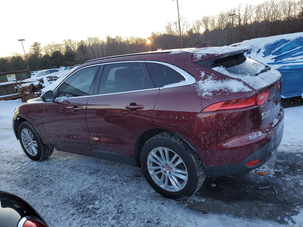 2017 Jaguar F-Pace - Image 2