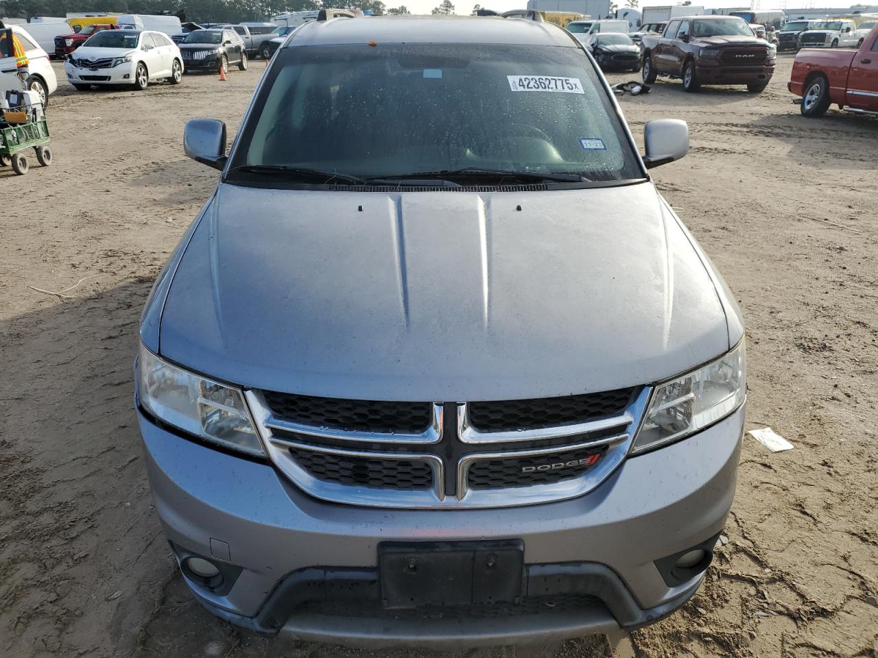 2015 Dodge Journey - Image 5