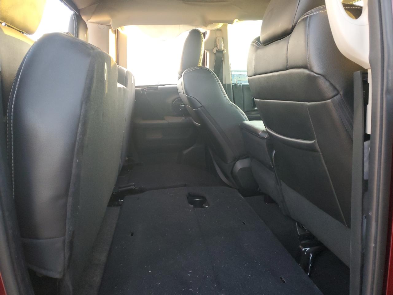 2017 RAM 1500 - Image 10