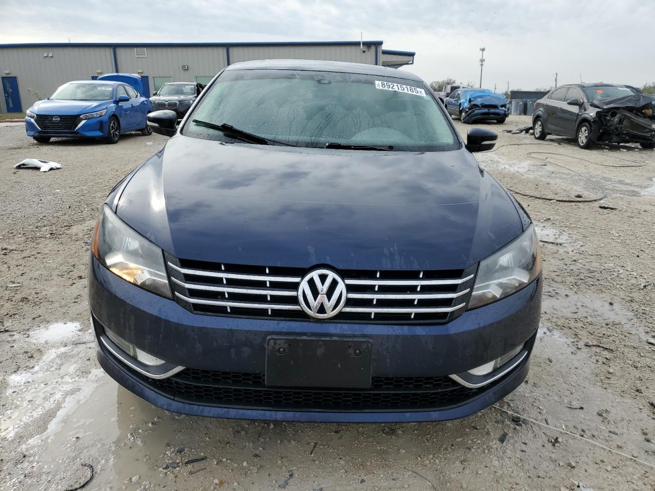2014 Volkswagen Passat - Image 5