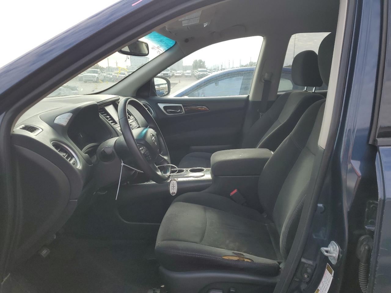 2015 Nissan Pathfinder - Image 7