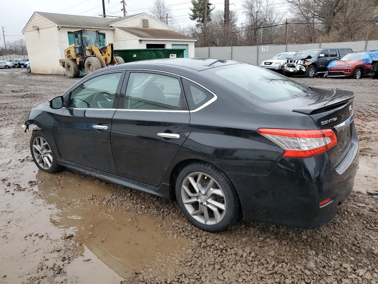 2015 Nissan Sentra - Image 2
