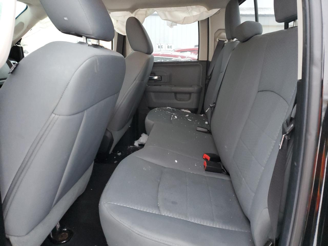 2014 RAM 1500 - Image 10