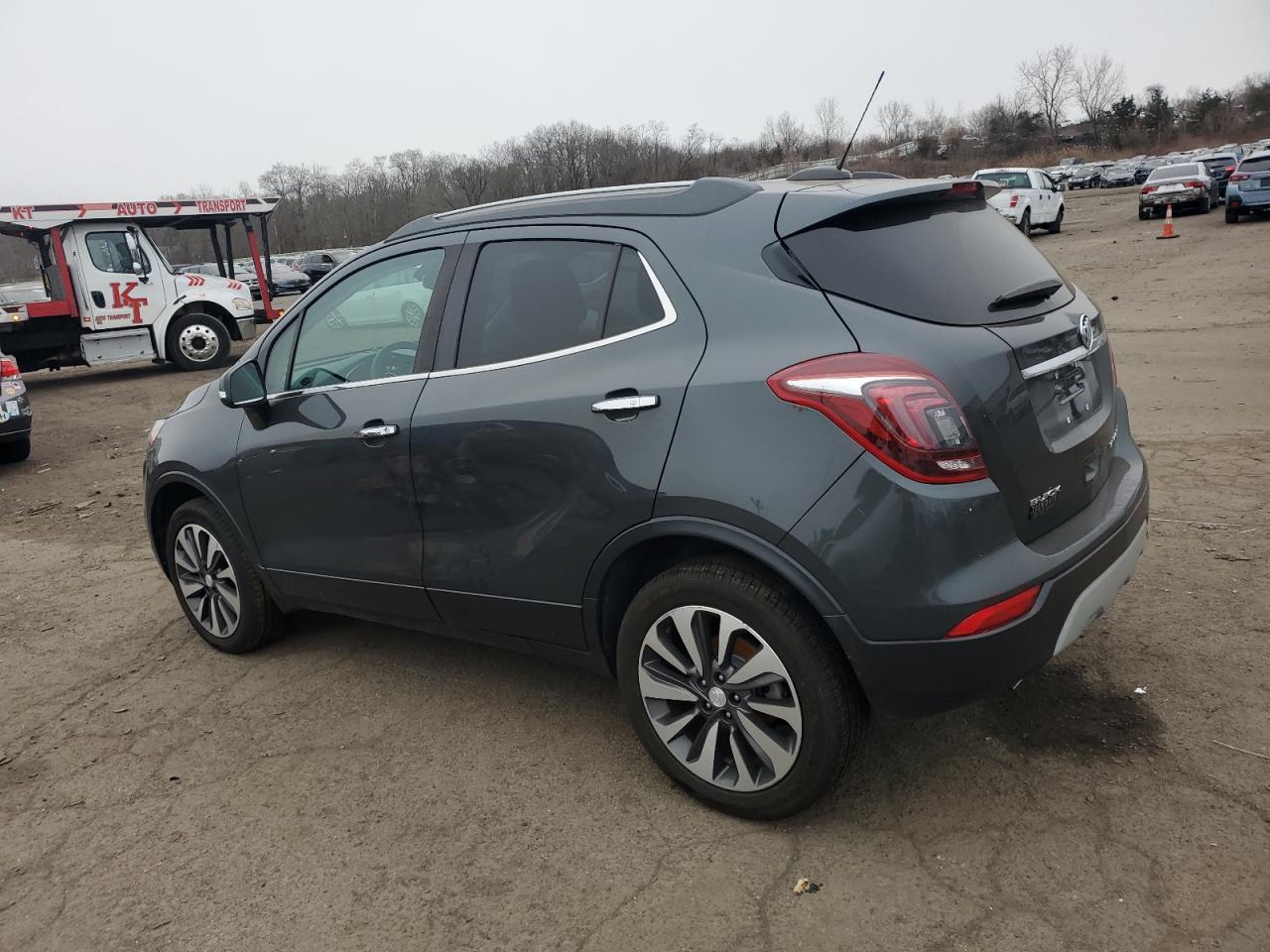 KL4CJFSB2JB629531 2018 BUICK ENCORE - Image 2