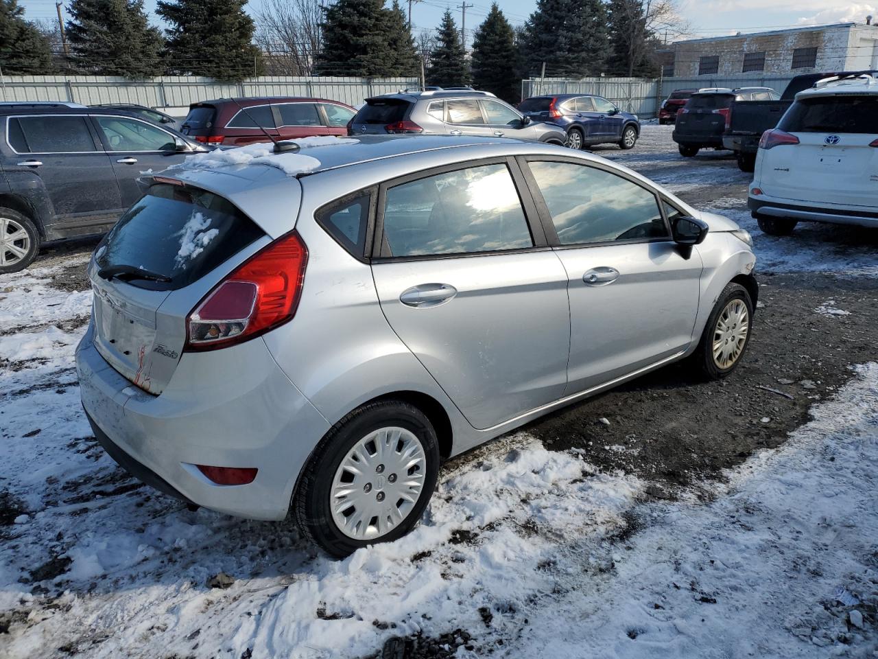 2015 Ford Fiesta - Image 3
