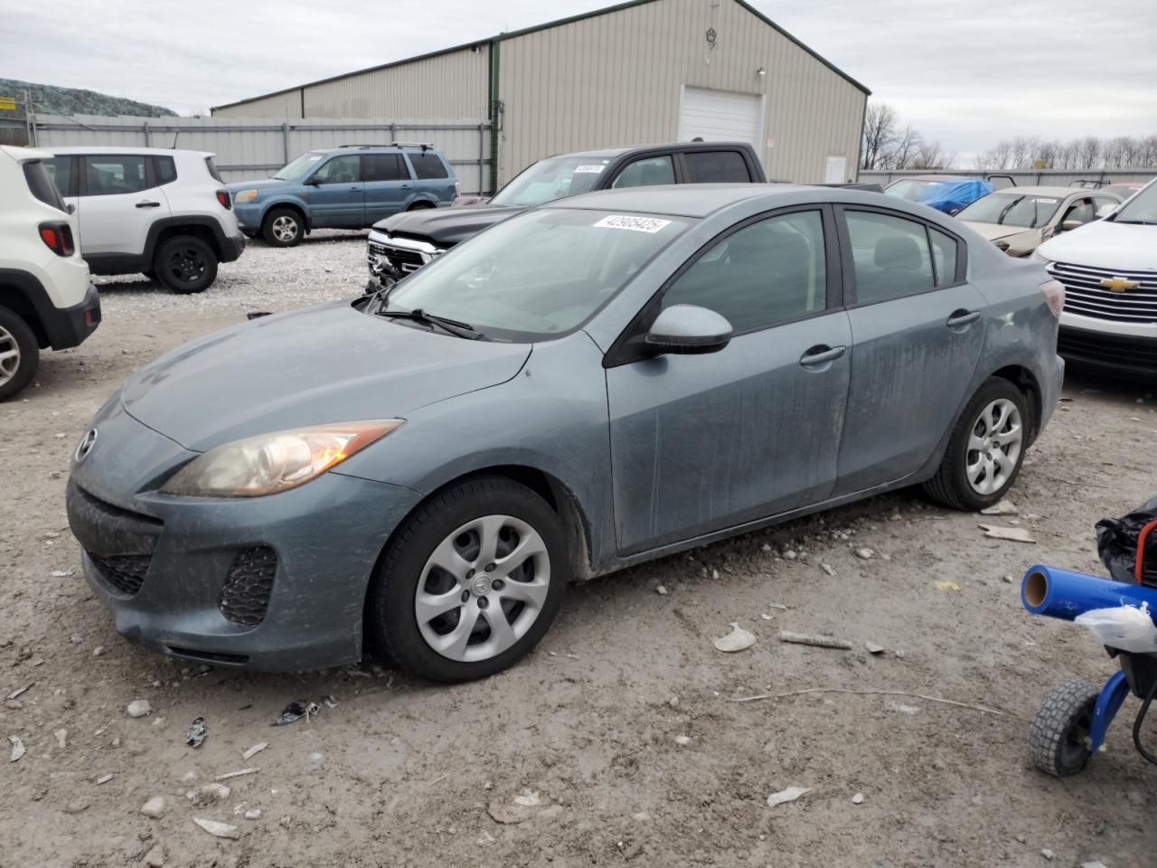 2012 Mazda 3 I للبيع في Lawrenceburg، KY - Front End