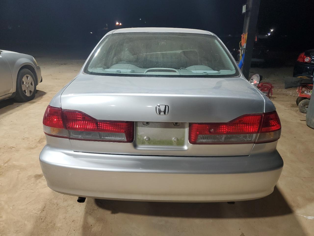 2001 Honda Accord - Image 6